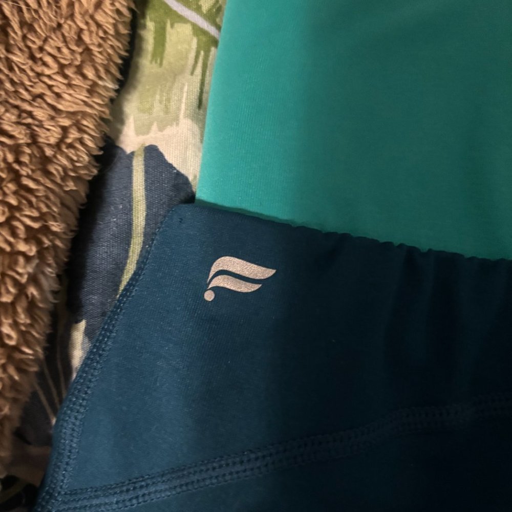 Fabletics Shorts - Picture 2 of 4